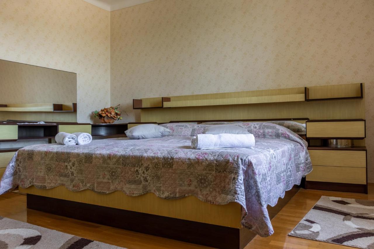 Apartman Danijela Zagorje Exteriör bild