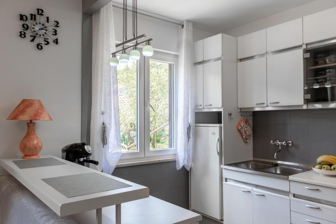 Apartman Danijela Zagorje Exteriör bild