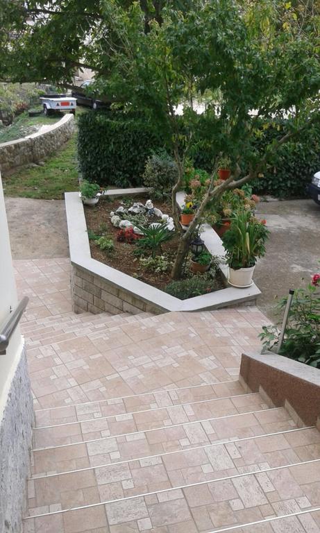 Apartman Danijela Zagorje Exteriör bild
